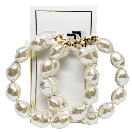 Macy Pearl Earrings