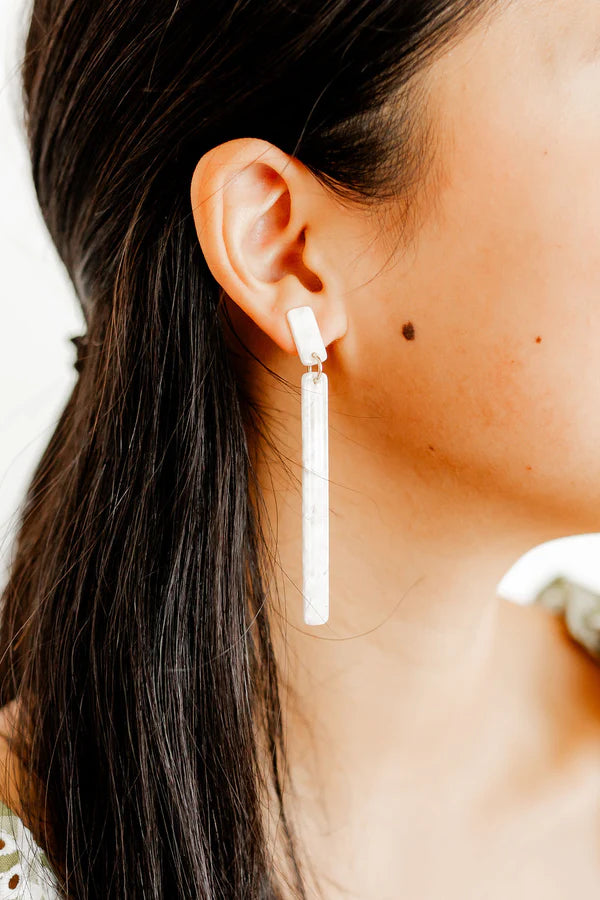 Keli - White Shell Earrings