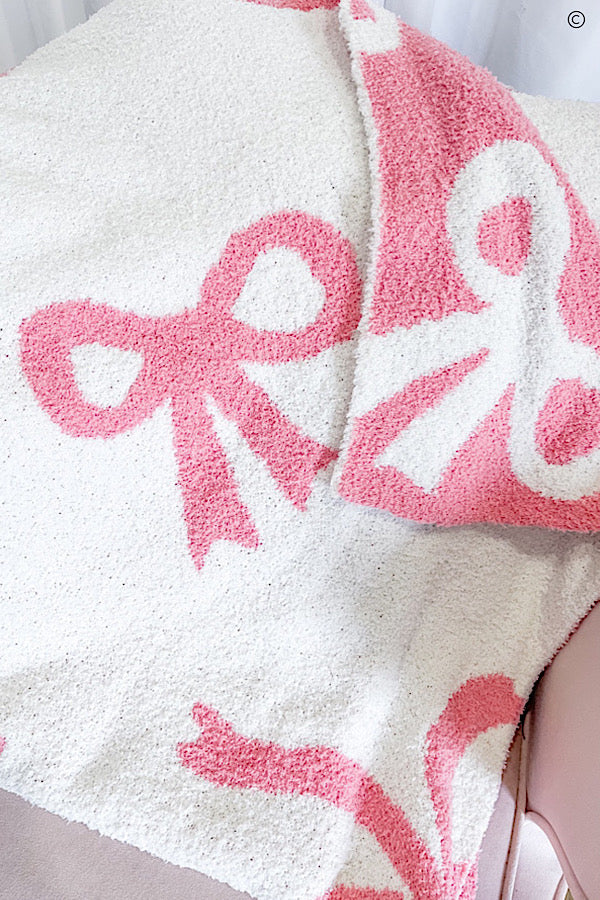 SC - ETA 9/25 - Pink and White Bow Luxury Blanket