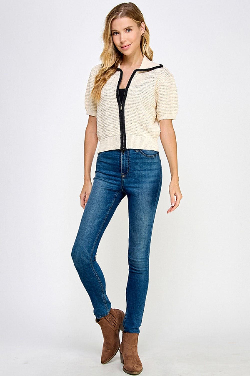 Cream Short Sleeve Collared Front Zip Cardigan