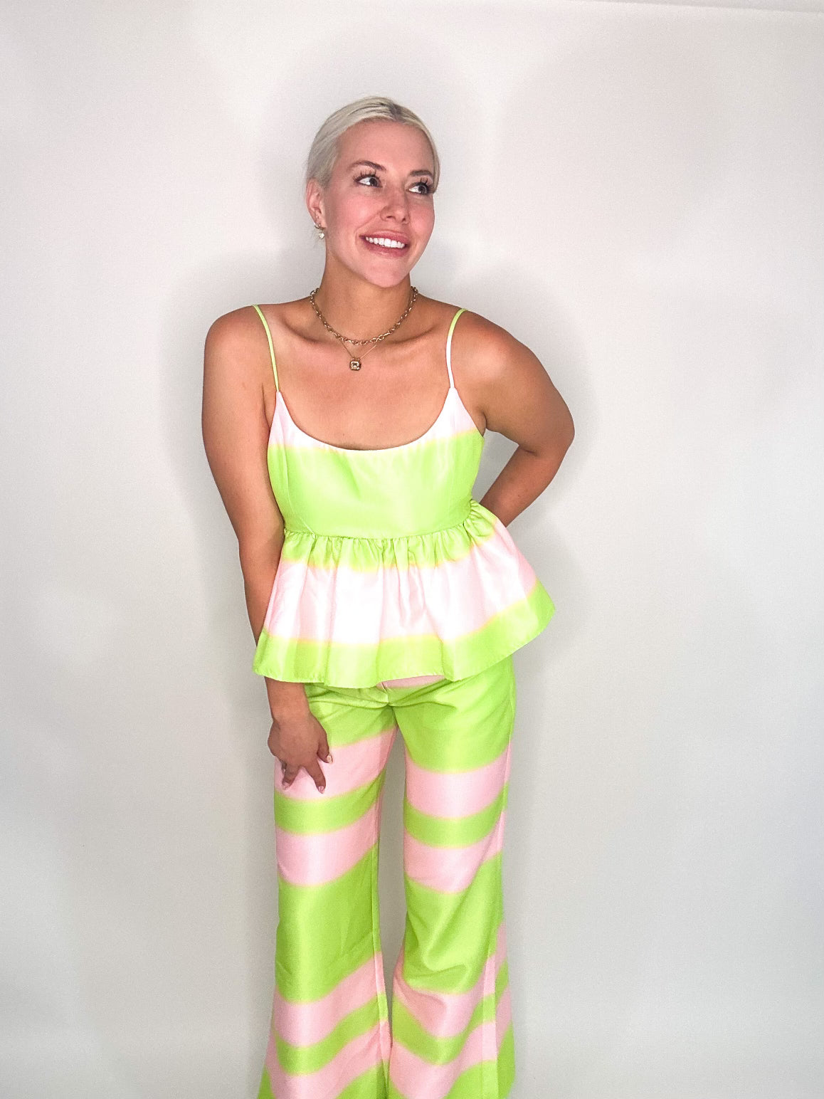 SET on the GOAL pant- green/pink