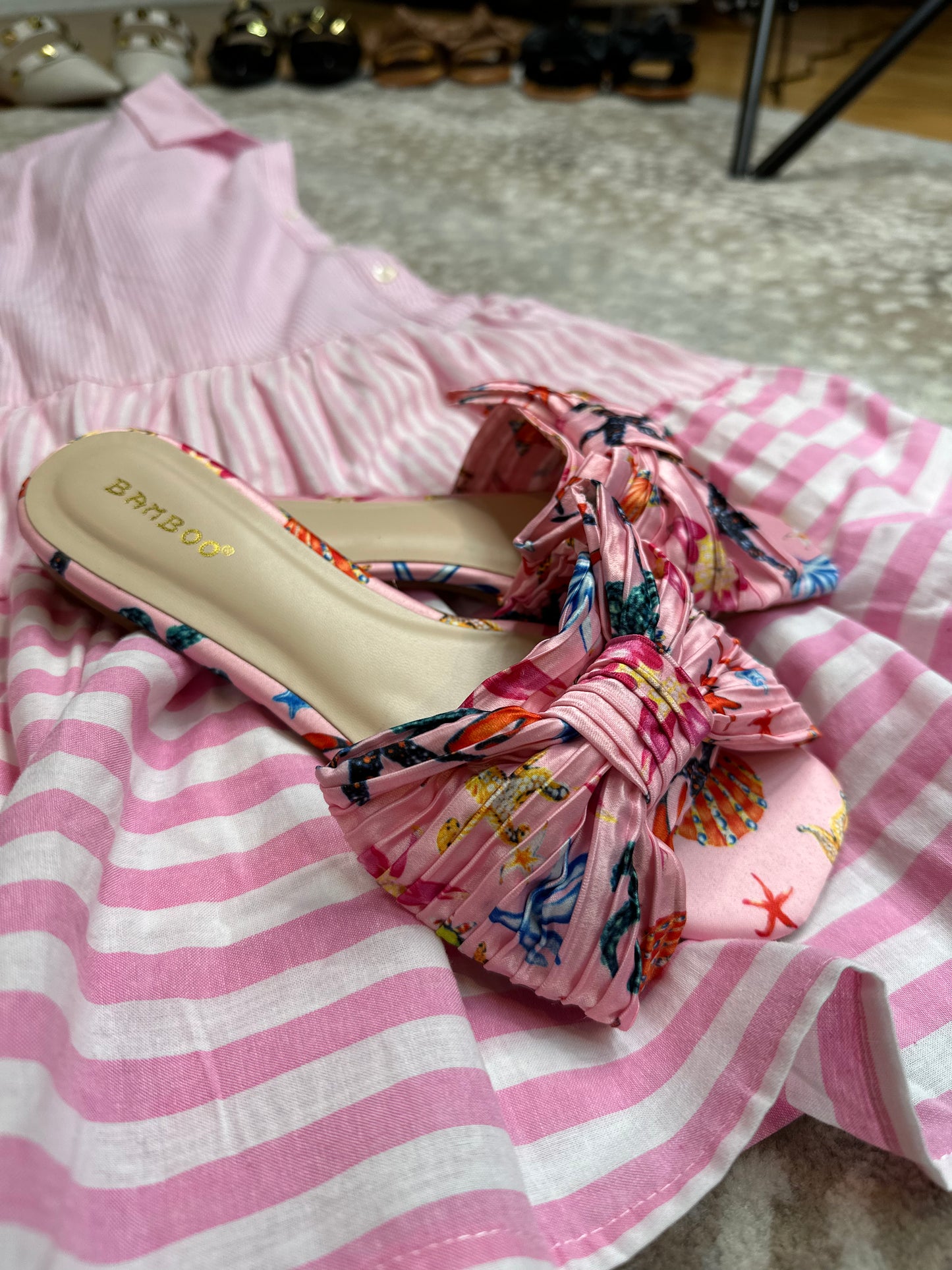 FREE AS A BUTTERFLY PINK SANDALS